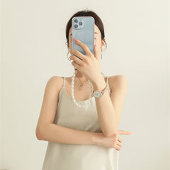 Fashionable Pearl Chain Phone Case Girl