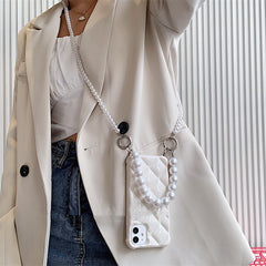 Lingge Temperament Pearl Diagonal Chain Mobile Phone Case