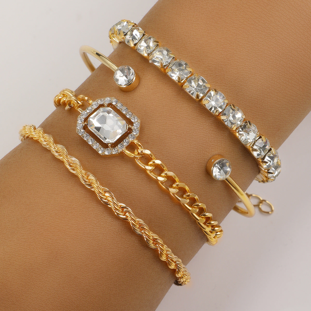 4-Piece Bohemian Design Bracelet Set For Women by Waves Clothing